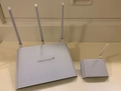 Amped Wireless REA20 700MW and Wireless REC15A Range Extender Combo - Image 1 of 3