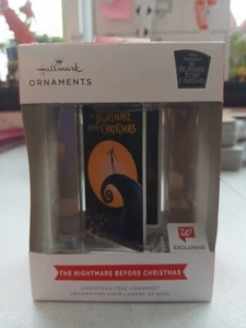Hallmark 2021 The Nightmare Before Christmas VHS Ornament Disney Red Box H62 - Bild 1 von 2