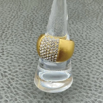 Anillo Lia Sophia Mujer Talla 8 Tono Dorado Pavé Cristal Cúpula Banda Ancha Cóctel Foto 1 de 4