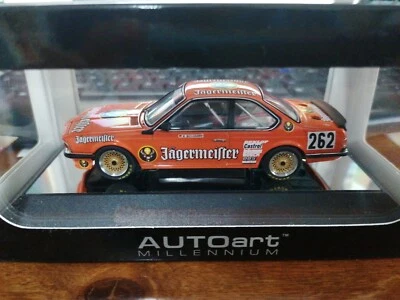 AutoArt 1/43 Code3 by FPM - BMW 635 Jagermeister #262 St. Ursanne 1984 FPM15 - Immagine 1 di 4