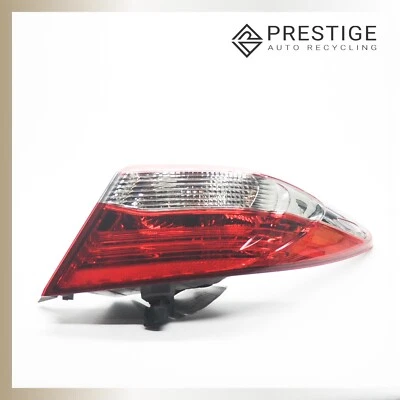 2015-2017 TOYOTA CAMRY Tail Light Tail Lamp Quarter Right 8155006640 OEM - Image 1 of 4