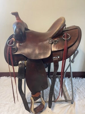 Sillín Colorado Saddlery EE. UU. 15" Western Ranching Roping con asiento liso Foto 1 de 4