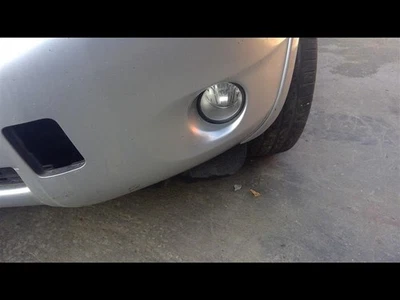 Luz de estacionamiento/esquina del conductor hatchback antiniebla para YARIS 344373 06-19 Foto 1 de 4