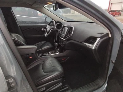 Bolsa de aire superior para tablero del pasajero delantero Jeep Cherokee 2014-2015 Foto 1 de 4