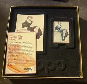 Zippo Geschenkset Petty Girl Schwarz Kleid Design - Bild 1 von 1