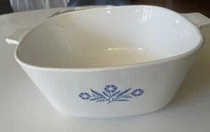Corning Ware Blue Cornflower P- 2 1/2-B Quart Casserole 2.5 qt w/ Glass Lid - Picture 1 of 5