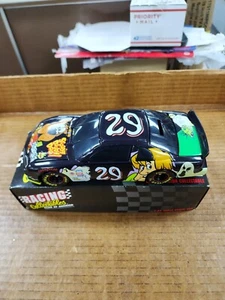 RCCA Scooby Doo #29 1996 Monte Carlo 1:24 Scale BANK - Picture 1 of 3