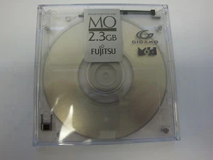 Fujitsu 2.3GB MO Media CA90002-C031 Rewritable 3.5" 1 Piece Same as EDM-G23C - Picture 1 of 4