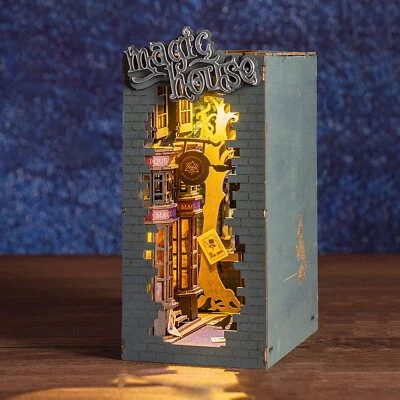 Rolife 3D Wooden Puzzle Bookend Book Nook Alley Insert DIY Model Building Kit - Image 1 of 4