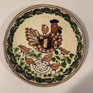 Naive Slipware Pottery - Vintage - Country Chickens - Wall Plate - EXCELLENT !! - Picture 1 of 14