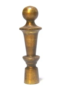 VINTAGE BRASS DECORATIVE LAMP FINIAL 3/8 THREAD - Picture 1 of 3