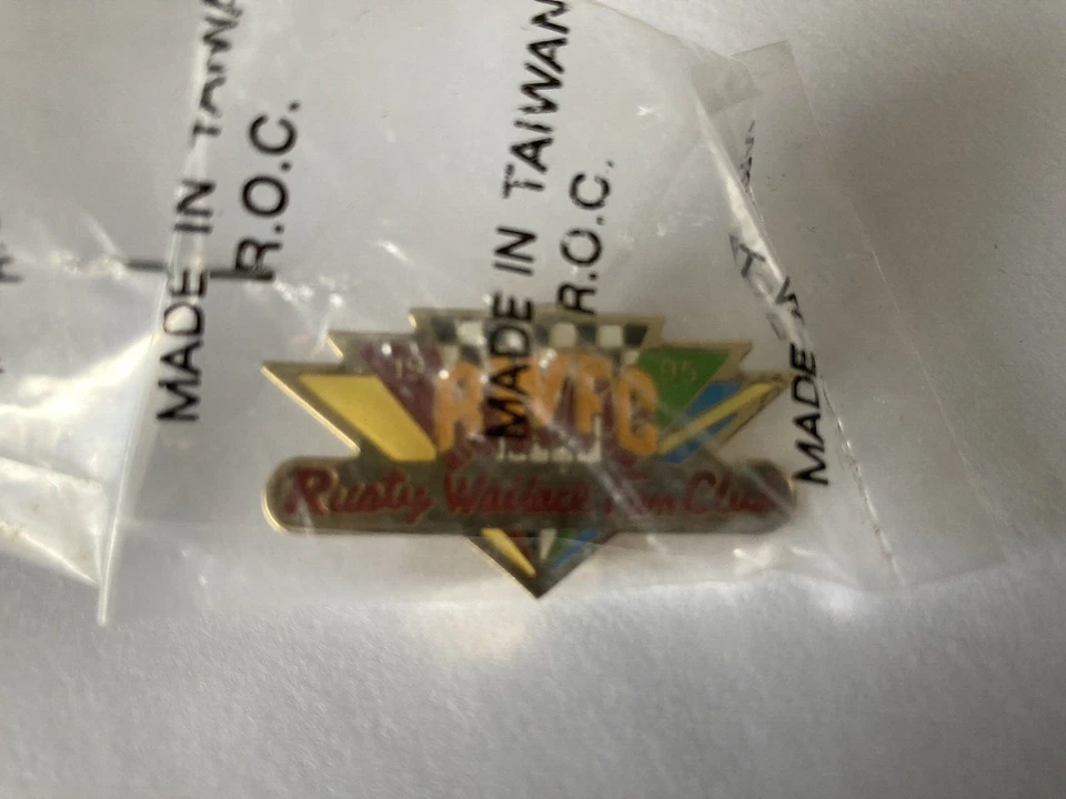 1995 RWFC Rusty Wallace Fan Club Pin Nascar - Image 1 of 1