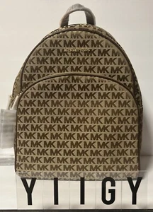 ๐ผ๐ฆ Michael Kors ๐ผ๐ฆ MK Signature Abbey Backpack Beige Bag ๐ผ GB33 - Picture 1 of 9