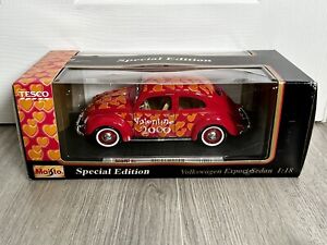 1:18 Scale Maisto 1951 Volkswagen Export Sedan Beetle Valentine 2000 Red Boxed