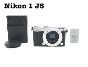"Shutter Count 3508" Nikon 1 J5 silber Digitalkamera Body [TOP] - Bild 1 von 10