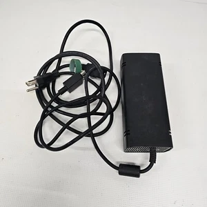Adaptador de corriente negro original Microsoft Xbox 360 - CPA09-010A - Imagen 1 de 2
