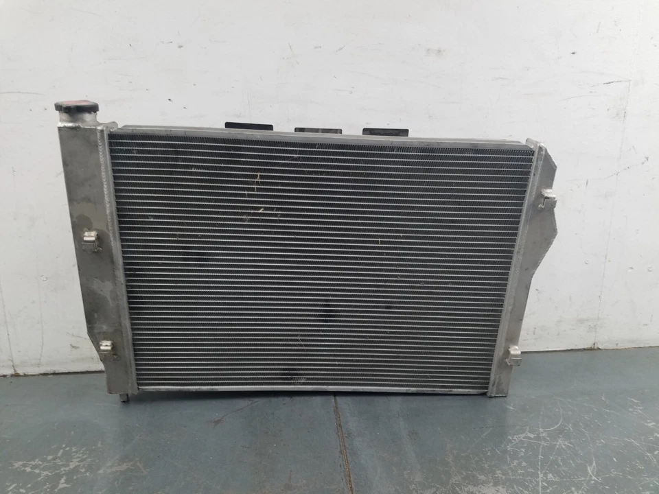 Pontiac Firebird Formula 1999 radiador de aluminio/ventiladores #2778 V8 Foto 1 de 4