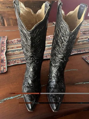 Botas Corral A1070 negras de cuero de cabra con incrustaciones de secuencia brillantes para mujer talla 9 M de EE. UU. Foto 1 de 4
