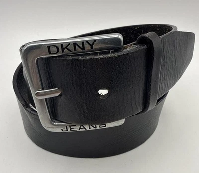 Hebilla vintage de cuero DKNY negra plateada envejecida y usada. Talla 34 Unisex. Foto 1 de 4