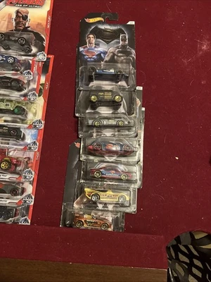 Бэтмен против Супермена Hot Wheels набор из 7 эксклюзивных 2016 DC Mattel - Изображение 1 из 4