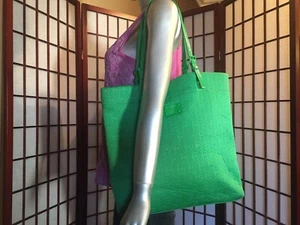 Bolso de Mano Michael Kors Jet Set Neopreno Seattle Seahawks Verde Usado por Mama Sherman - Imagen 1 de 9
