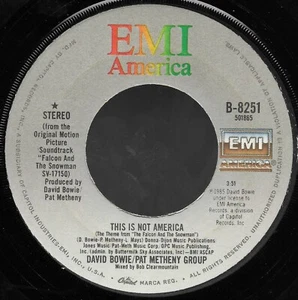 This Is Not America (2 Versions) * by Bowie & Metheny (7", 1985, EMI) Plays VG++ - Imagen 1 de 2