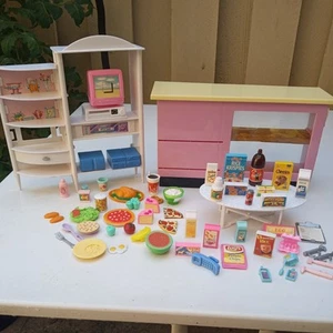 Barbie - Grocery, Food, Refrig & Cupboard Items with Display Furniture (LB-RJ) - Picture 1 of 15