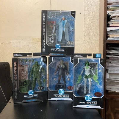 McFarlane DC Multiverse Platinum Lot Scarecrow Jade - Image 1 of 4