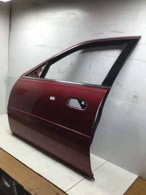 CADILLAC DEVILLE 2002 PUERTA DELANTERA IZQUIERDA LADO CONDUCTOR CARCASA ROJO METÁLICO FÁBRICA Foto 1 de 4