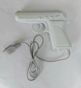 Vintage zapper light gun Makarov from 90's for dendy famicom nes consoles. - Picture 1 of 5
