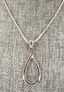 Lia Sophia Träne Unendlichkeit silberfarben Plättchen Anhänger Schlangenkette 16" Halskette - Bild 1 von 13