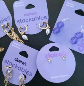 Konvolut Ohrringe 5 Paar Claires Kirsche Ohrstecker lila Würfel und mehr - Bild 1 von 11