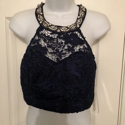 Blusa formal acolchoada My Michelle cropped Halter tamanho 7 azul renda nova com etiquetas - Imagem 1 de 4