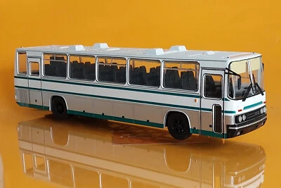 Premium ClassiXXs 47151 # Ikarus 250.59 Reisebus weiss/grün 1:43 Neu - Bild 1 von 3