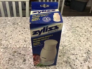 Zyliss Food Chopper Rotating Stainless Steel Blades Made in Switzerland - Picture 1 of 5