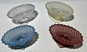 Set of 4 Vintage WESTMORELAND Glass English Hobnail Pedestal Open Salt Cellar - Picture 1 of 13