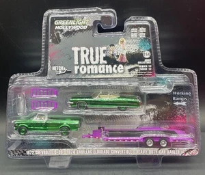 Chevrolet C30 True Romance 1972 Cadillac Eldorado Chase 1974 1:64 Hollywood - Imagen 1 de 5