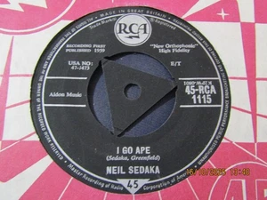 NEIL SEDAKA-I GO APE-RCA TRI - Picture 1 of 2