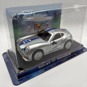Chevron Autos Sammlerstück Spielzeugauto Trent Techron 25 Jahre Jubiläum Doors Up Neu - Bild 1 von 8