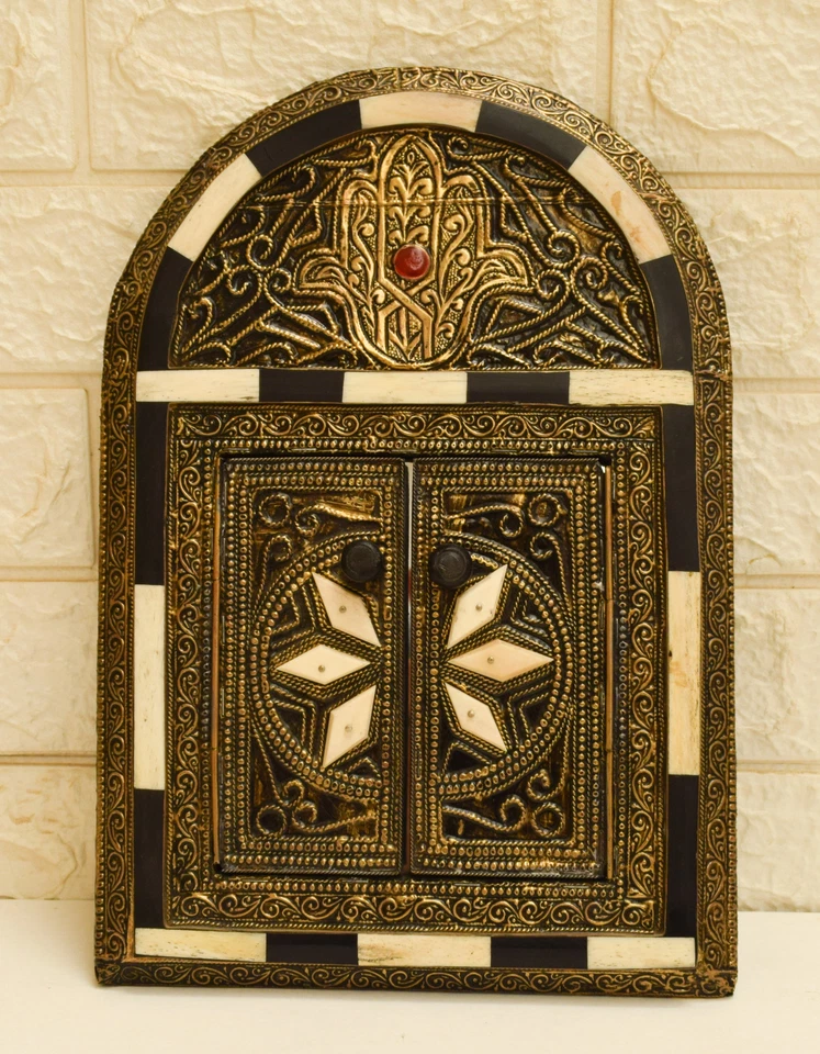 Marco de espejo colgante de pared de madera con incrustaciones de hueso y latón hecho a mano marroquí, decoración de pared Foto 1 de 4