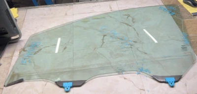 Fits: 14-16 NISSAN VERSA HTBK Driver Side Left Front Door Glass Window Assembly - Image 1 of 4