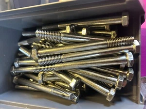 5/16" X 3 1/2" UNC  BOLTS.  UCB131/28 - Picture 1 of 2