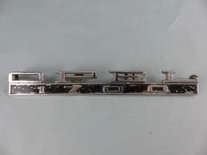 OPEL REKORD 1700 sigle monogramme insigne logo emblème badge capot coffre - Picture 1 of 2