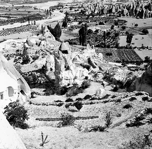 TÜRKEI um 1960 - Höhlenlebensräume Kappadokien - Negativ 6 x 6 - Tur 26 - Bild 1 von 1