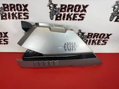 2007 本田 Elite 80 CH80 CH 侧盖面板银色灰色灰色 — 第 1/4 张图片