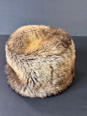 Sombrero de mujer de piel de tortuga de la colección Vermont de piel sintética marrón negro forrado de vellón  Foto 1 de 4