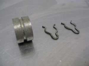 Honda Hawk GT 1988 NT650 RC31 GT647 88-91 Front/Rear Cylinder Joint Connector - Picture 1 of 3