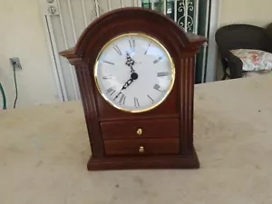 635-112 KAYLA --HOWARD MILLER TABLE MANTEL CLOCK IN WINDSOR CHERRY - Picture 1 of 7