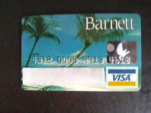 VINTAGE *BARNETT BANK VISA *RARE EXPIRED CREDIT CARD. Exp. 9/99 - Picture 1 of 2
