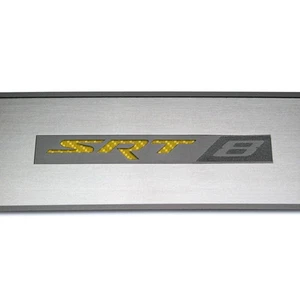 Insignias de puerta ACC rojo brillante incrustación 'SRT 8' para Dodge Challenger 2009-2014 cepillado - Imagen 1 de 5